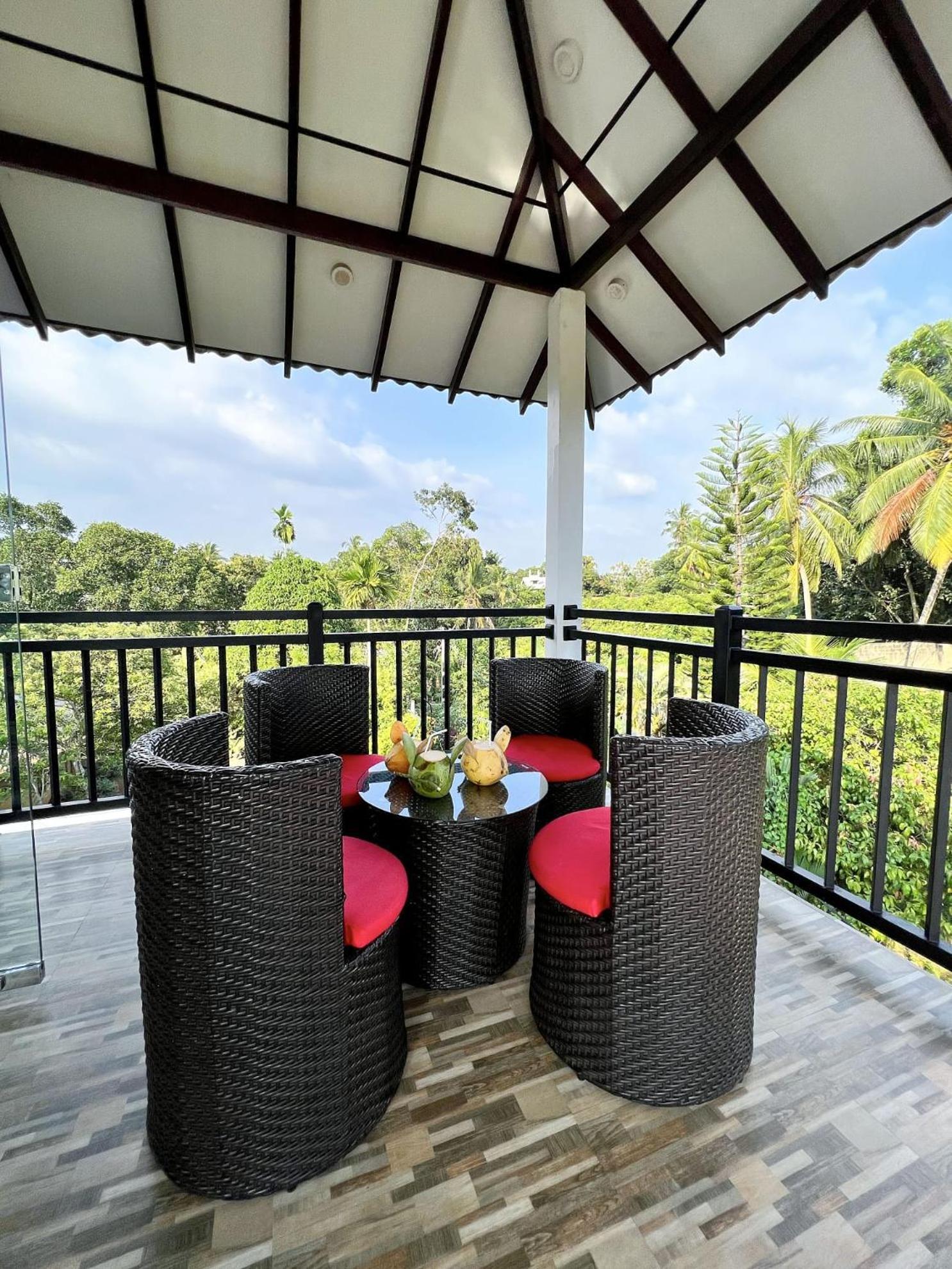Secret Garden Hotel Hikkaduwa Exterior foto